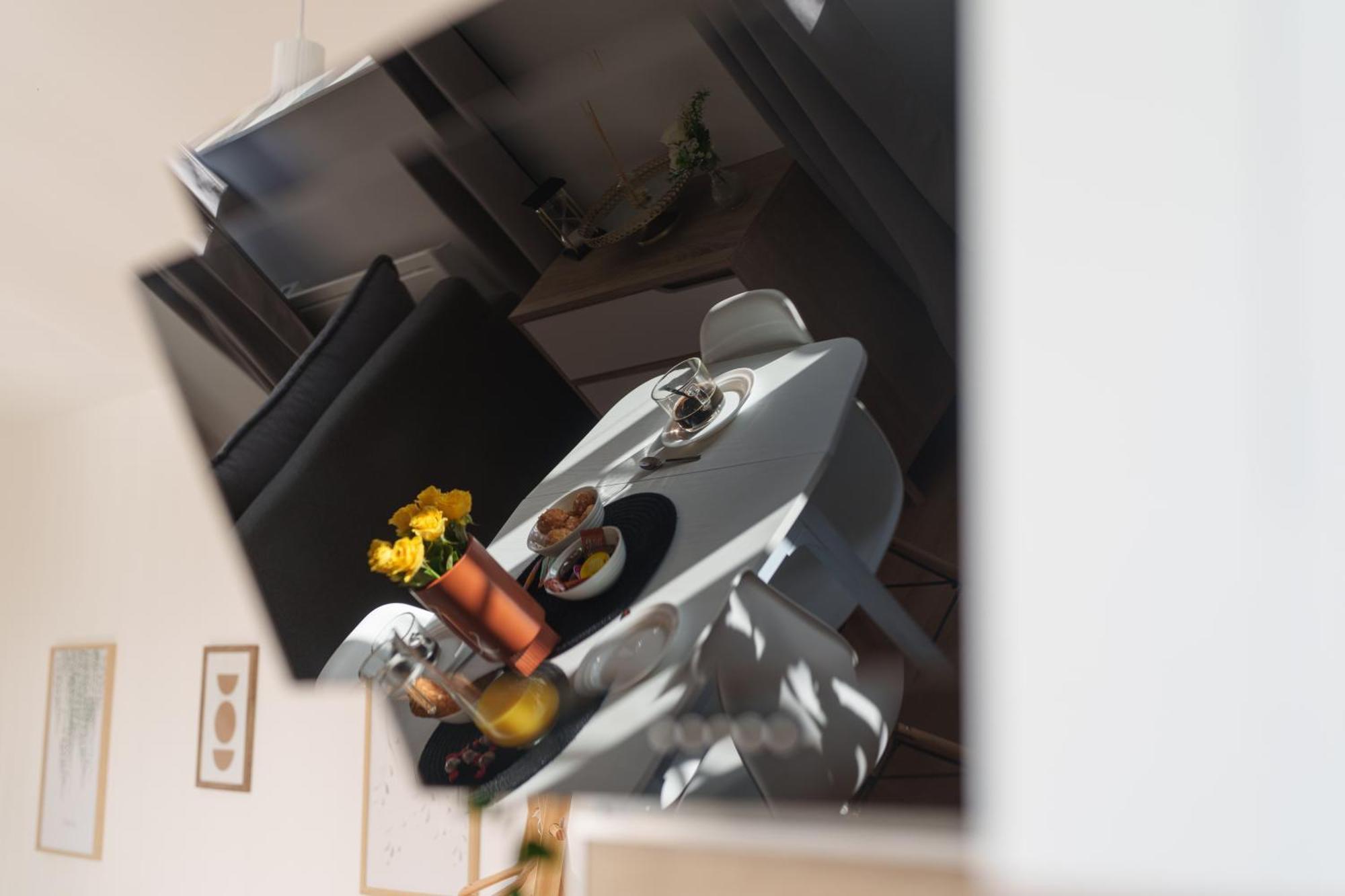 Appartamento Le Fleur De Cerisier - Zmn Conciergerie Saint-Quentin  Esterno foto